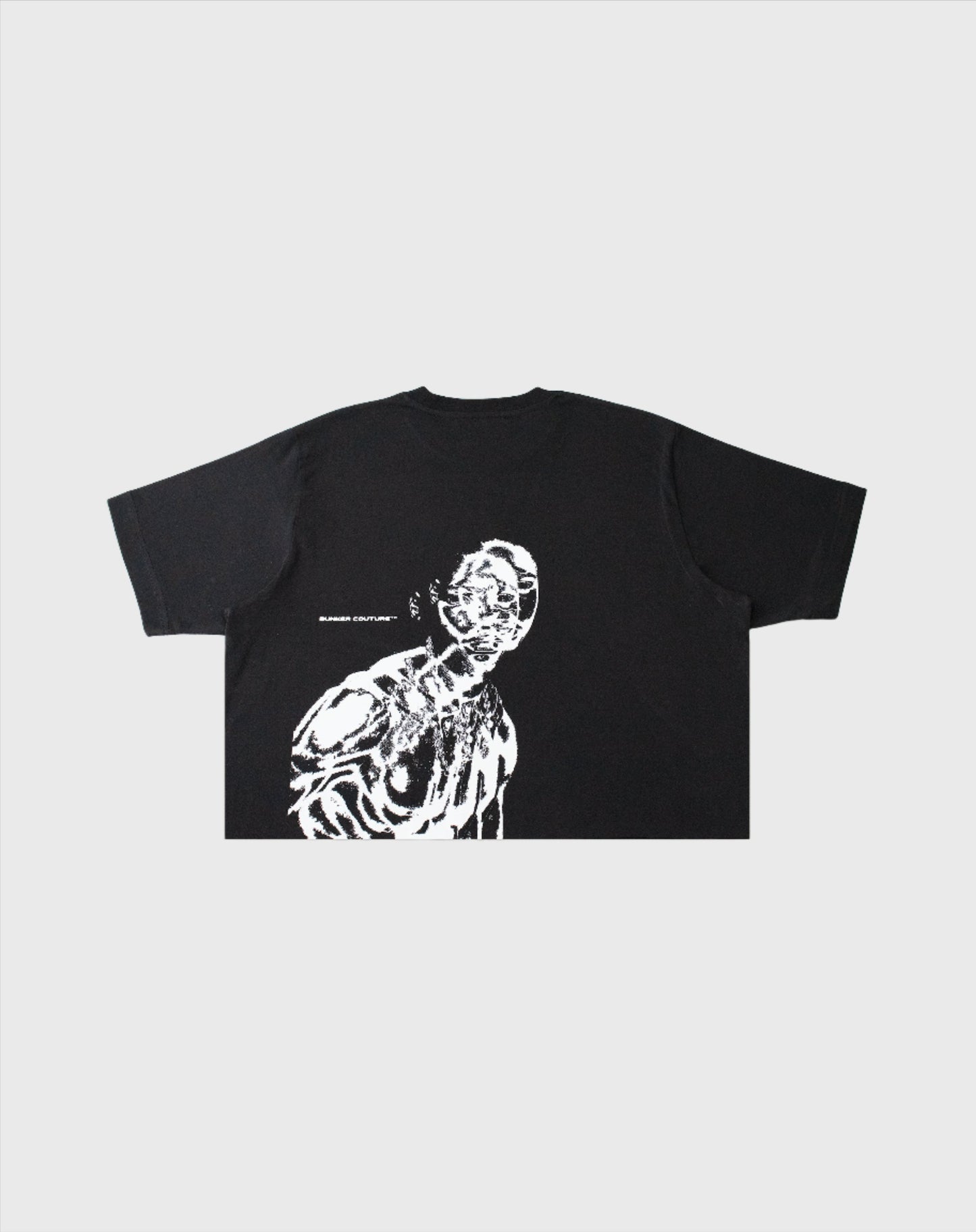 T-shirt bunker crop