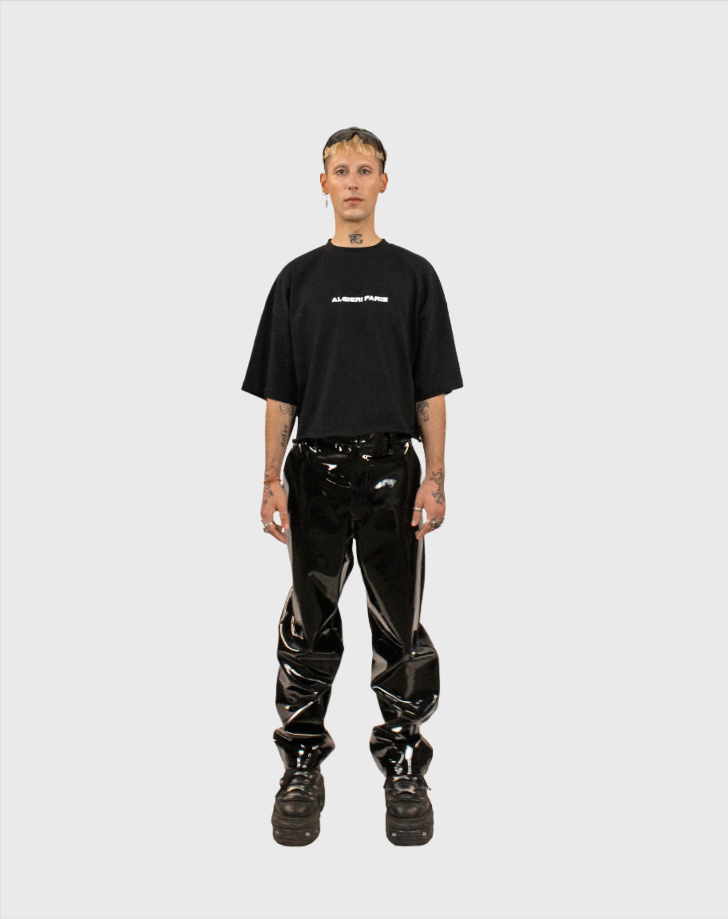 T-shirt bunker crop